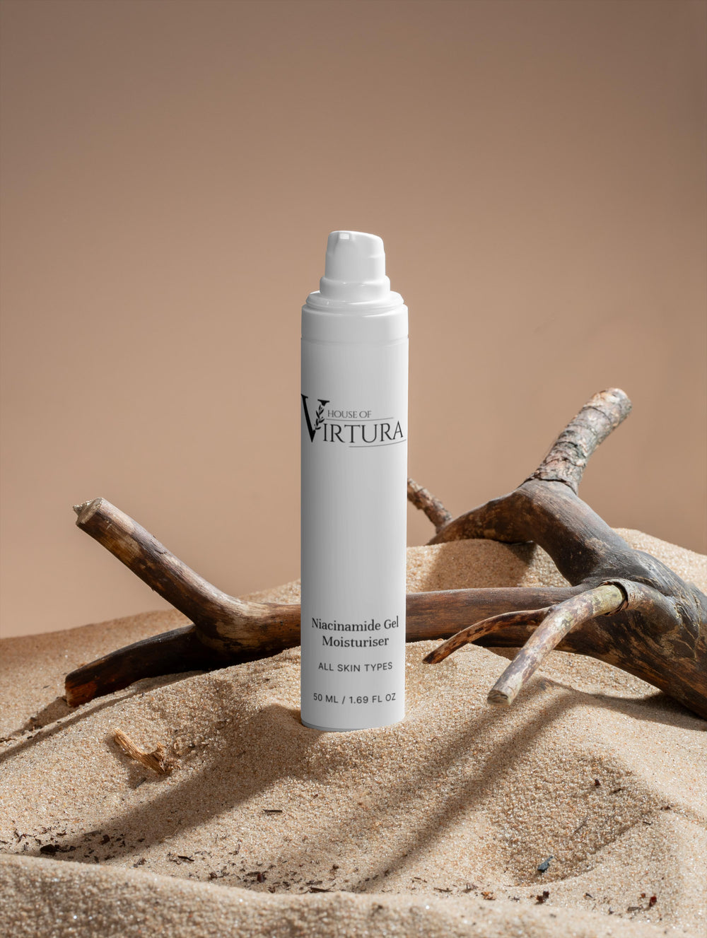 Niacinamide Gel Moisturiser — Vegan Pore-Minimising Moisturiser | Controls Oil and Shine | Evens Skin Tone | Paraben Free | Cruelty Free